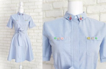 Rochie Clos Camasa Bleu cu Nasturi Colorati