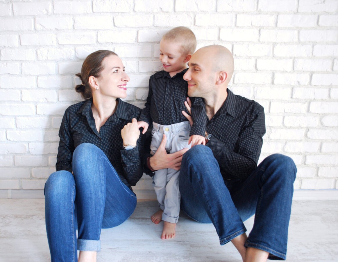 Cămăși Familie Negre cu Buline Mici Albe