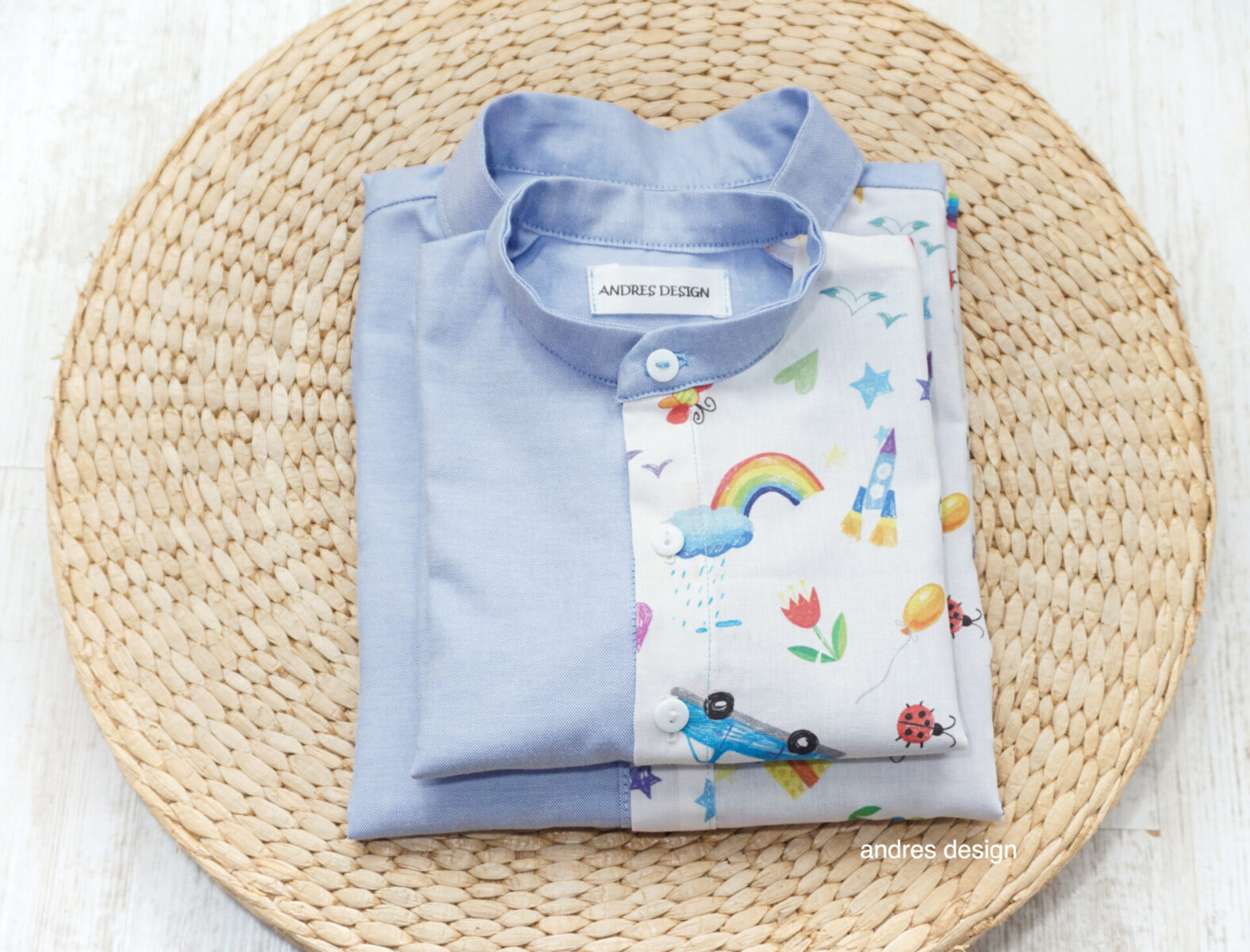 Camasi Tata Fiu Bleu cu Desene – guler tunica