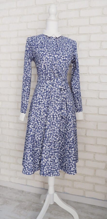 Rochie Cămașă Albastră cu Margarete Albe – 1