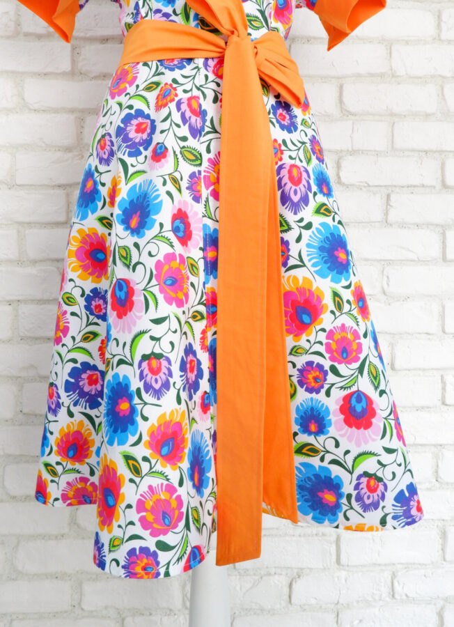 Rochie Cămașă Motive Tradiționale Flori Colorate – 3