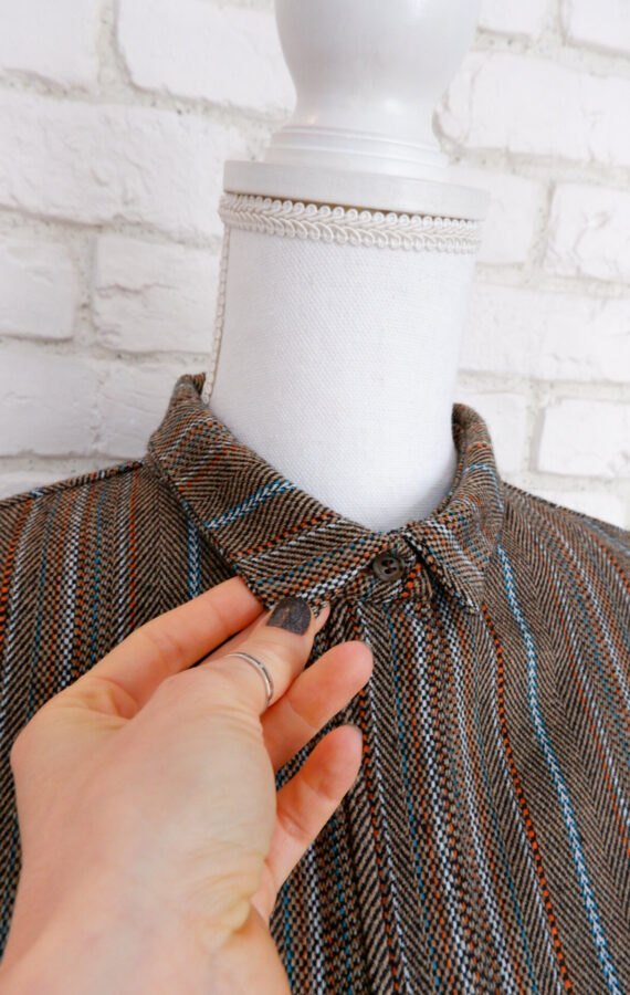 Rochie Cămașă Stofă Lână Maro cu Dungi – 4