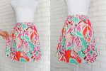 Fusta Vaporoasa Talie Elastica Alba cu Print Multicolor